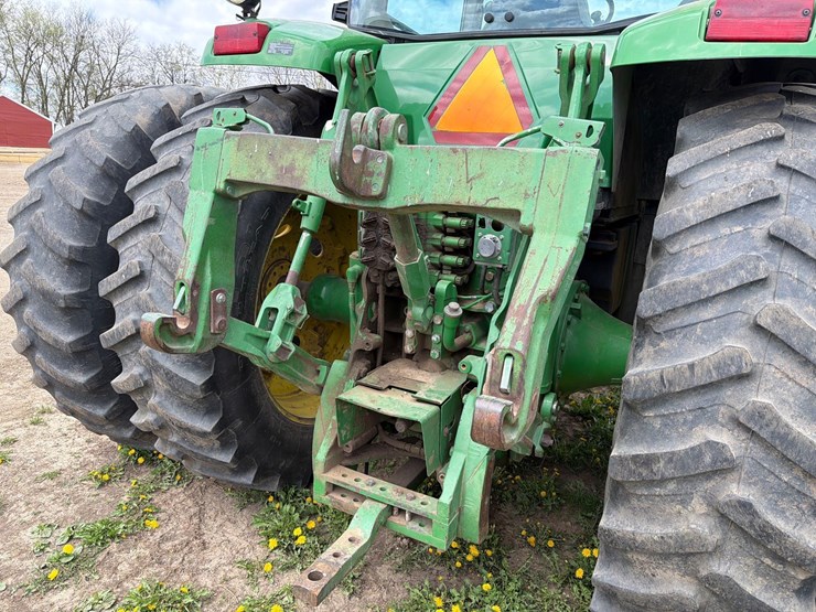 john-deere-8320-image-14
