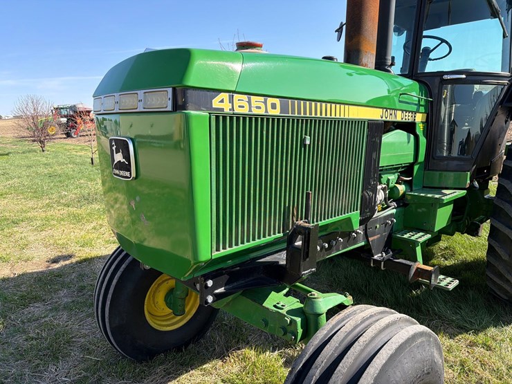 john-deere-4650-image-21