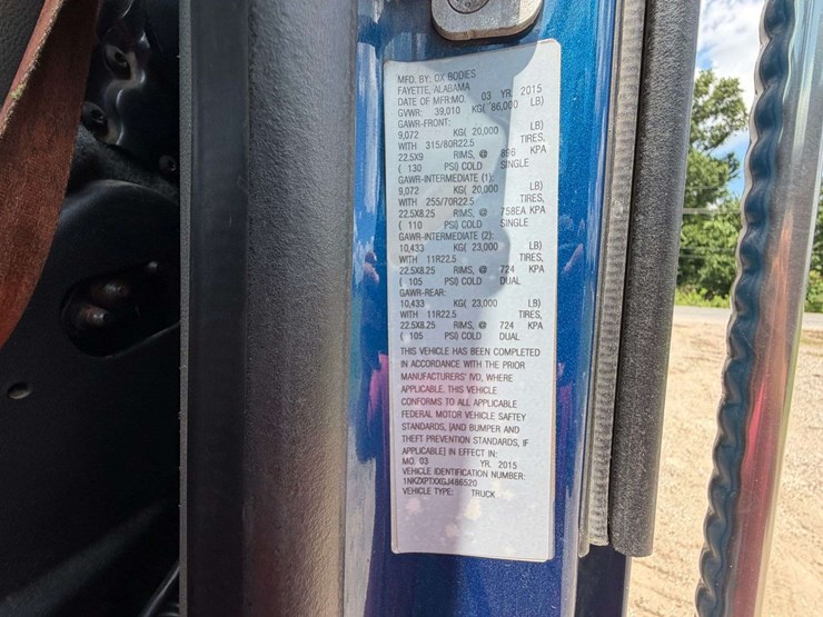 2016-kenworth-t880-image-36