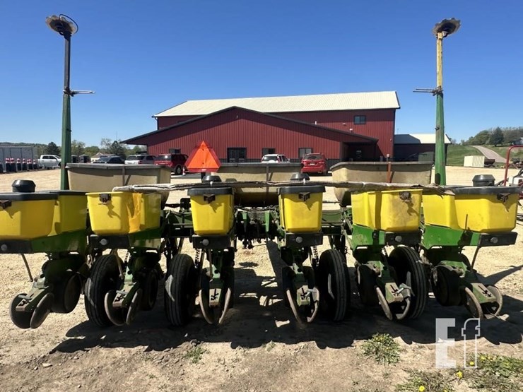 1996-john-deere-1750-image-8