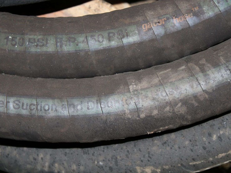 pallet-of-hoses-in-two-sizes-image-5