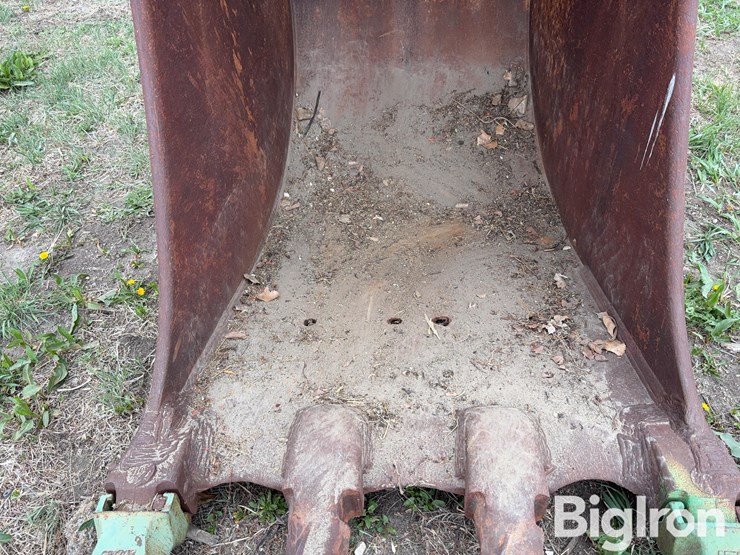 excavator-bucket-image-12