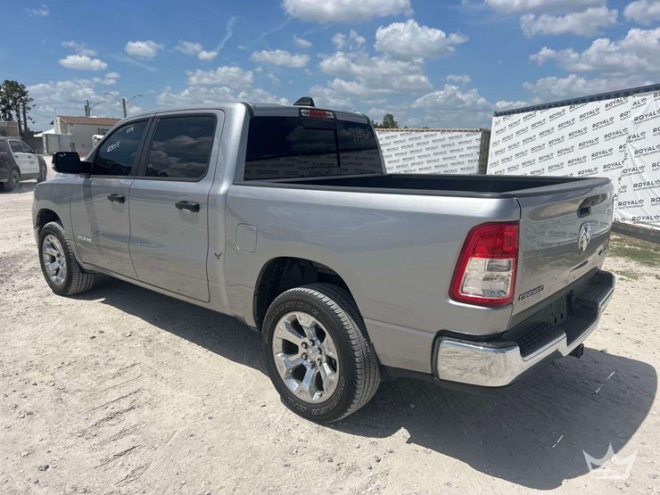 2023-dodge-1500-image-4