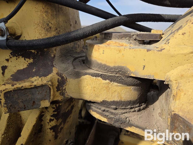 1979-caterpillar-613b-image-14