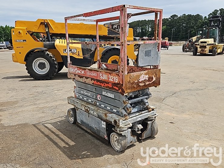 2016-skyjack-sjiii3219-image-5