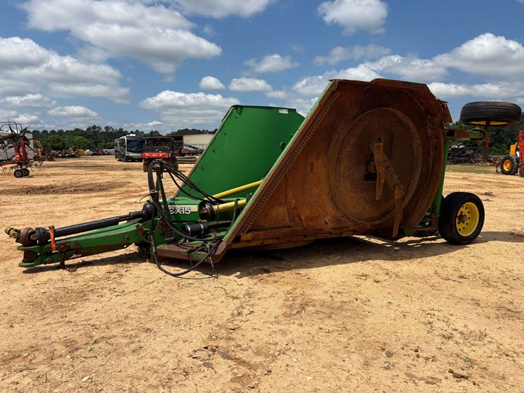 john-deere-15-image-1
