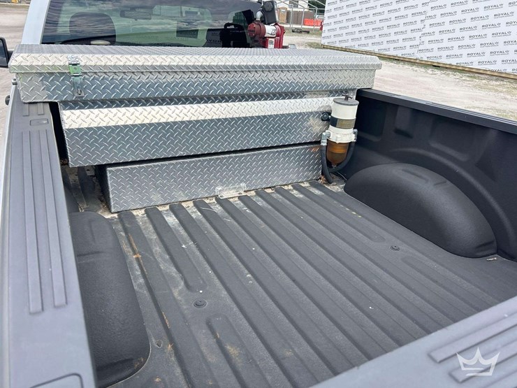 2017-ford-f150-image-11