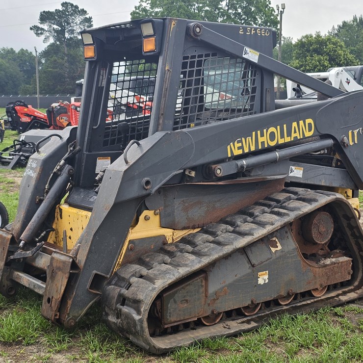 NEW HOLLAND LT185B