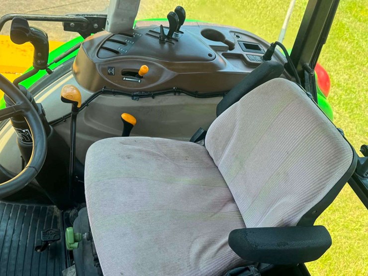 john-deere-5425-image-28
