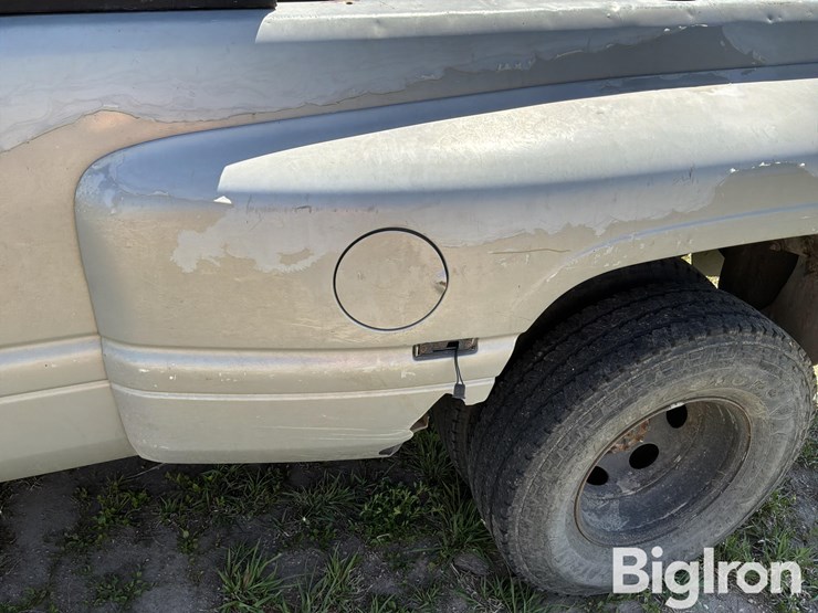 2000-dodge-ram-3500-image-16