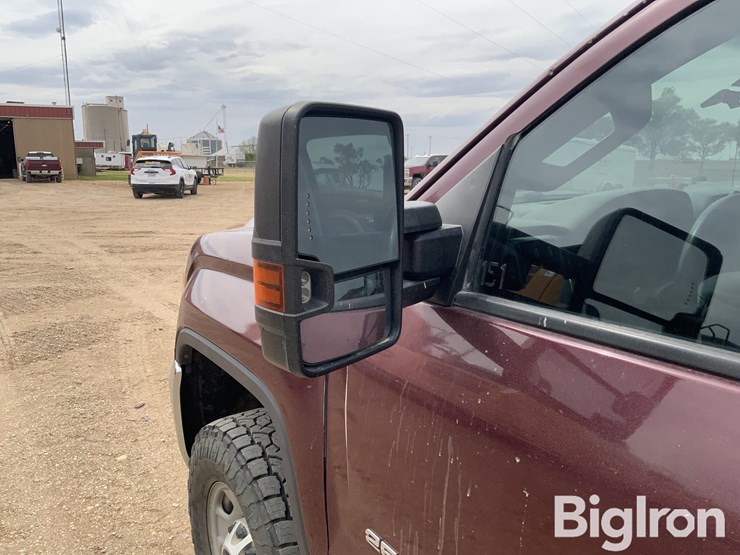 2018-gmc-sierra-2500-image-14