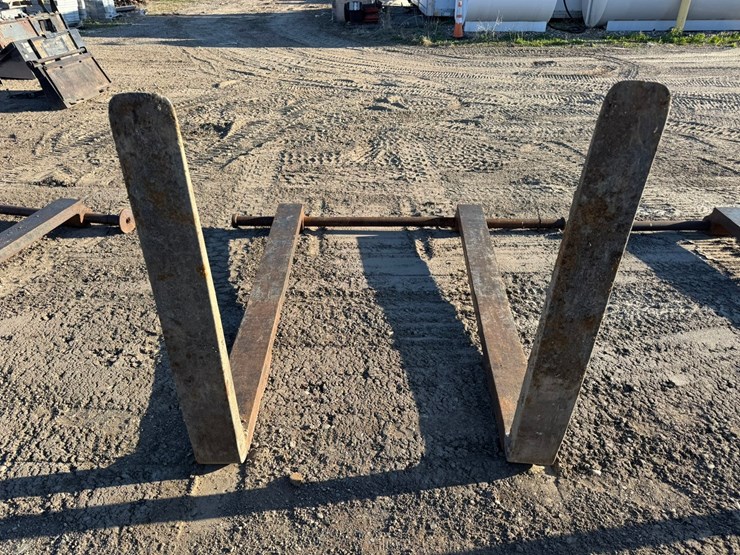 #3943-•-approx-48"-loader-forks-image-4
