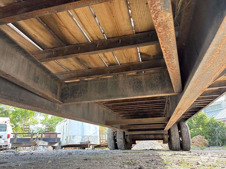 32ft-t/a-flatbed-tag-trailer-image-18