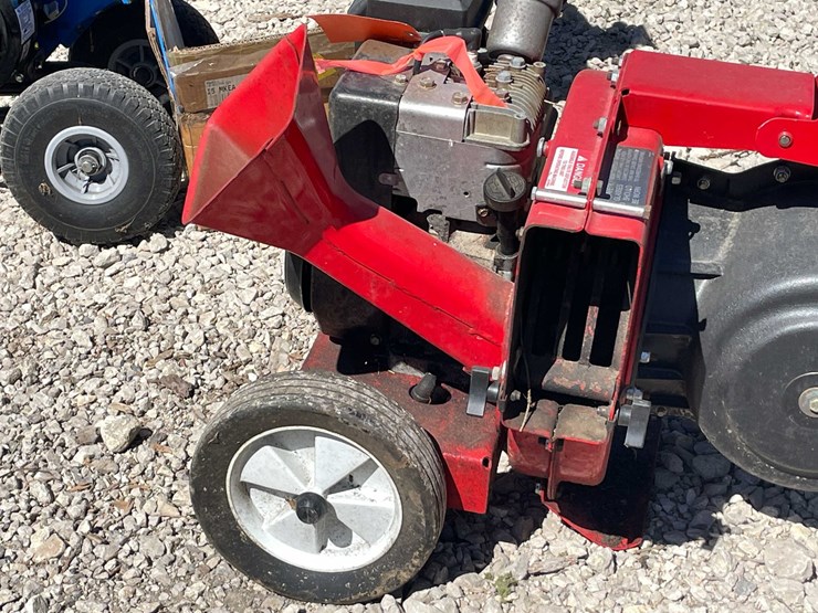 #7398-•-mtd-5-hp-chipper/-shredder-image-8