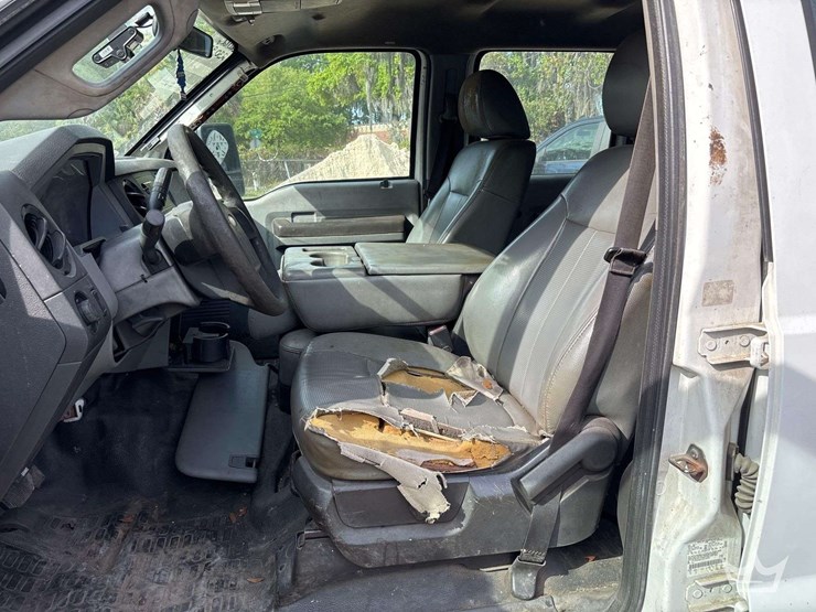 2012-ford-f250-image-15