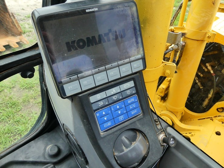 2012-komatsu-pc138-image-14