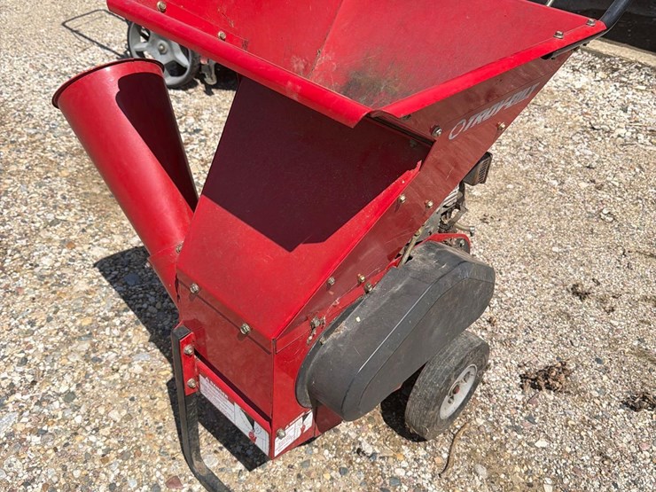 troy-bilt-10hp-wood-chipper/shredder-image-9