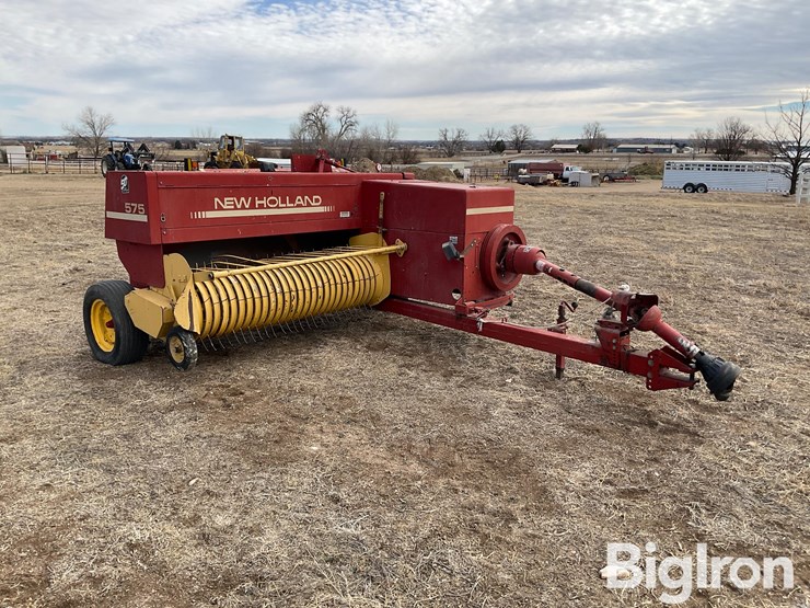 1990-new-holland-575-image-3