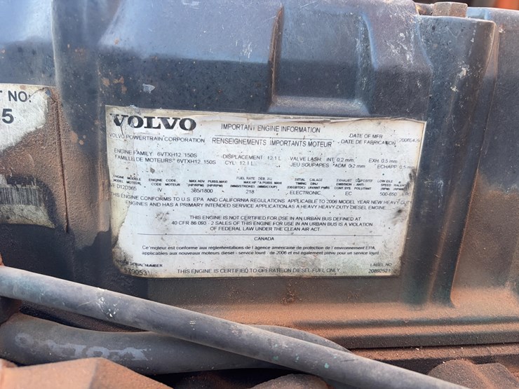 2007-volvo-vn-image-17