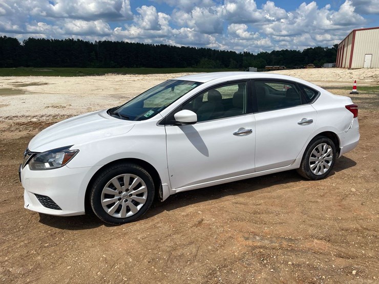 2017-nissan-sentra-4-door-sedan-(130,684-miles)-image-1