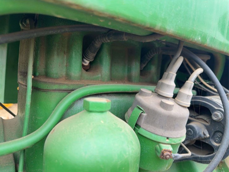 john-deere-420-image-31