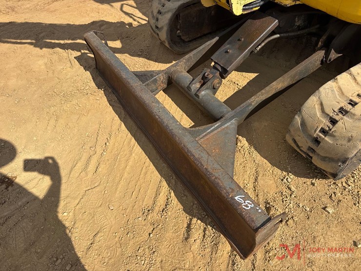 2015-komatsu-pc35mr-3-image-14