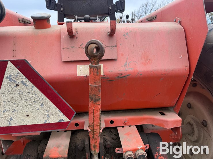 1975-allis-chalmers-200-image-16