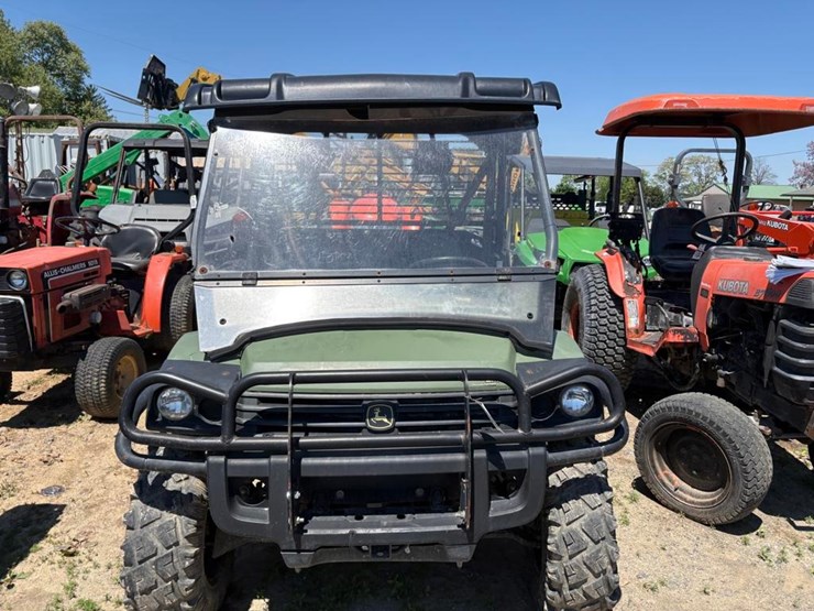 john-deere-825-image-3