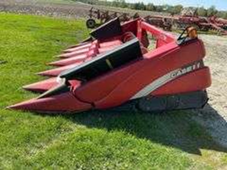2011-case-ih-3206-image-2