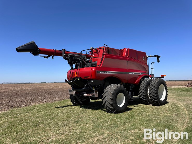 2019-case-ih-7150-image-5
