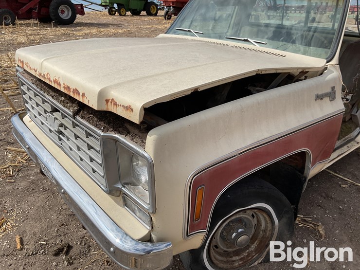 1976-chevrolet-cheyenne-10-image-11