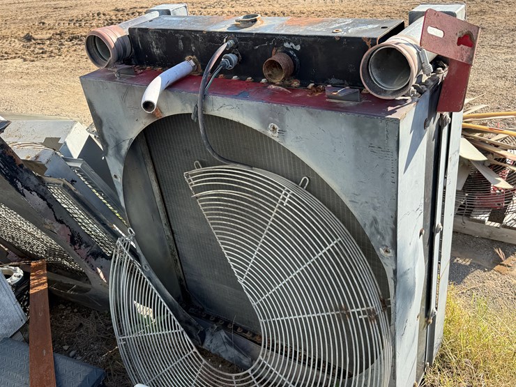 (1)-53”l-x-10”w-x-59”h-&-(1)-44”l-x-11”-x-53”h-cac-/-radiator-&-related-gaurds-image-4