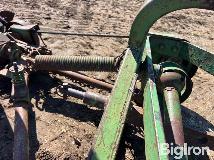 john-deere-350-image-13