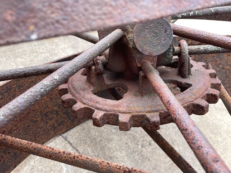 #9025-•-steel-wheels-(o3)-image-5