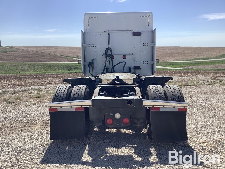 2013-peterbilt-386-image-6