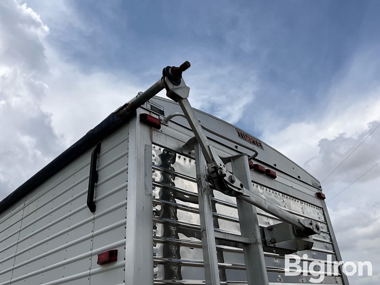 2015-timpte-grain-trailer-image-18