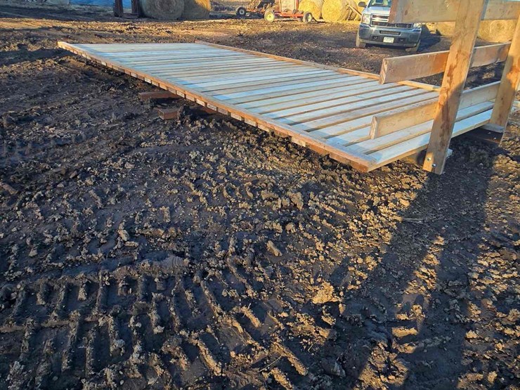 brand-new-8ft-x-20ft-hayrack-image-4