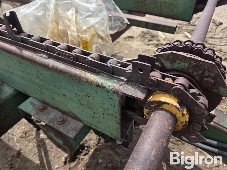 john-deere-200-image-15