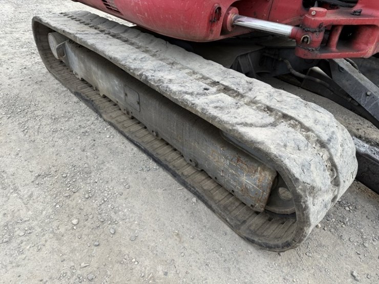 2017-takeuchi-tb260-image-20
