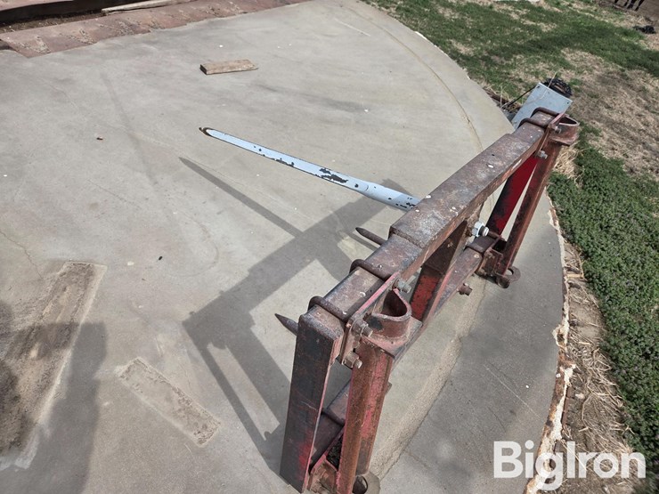 westendorf-bale-spear-image-7