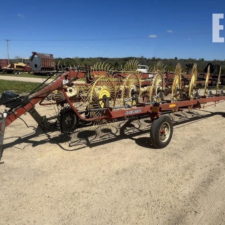H & S WHEEL RAKE 589