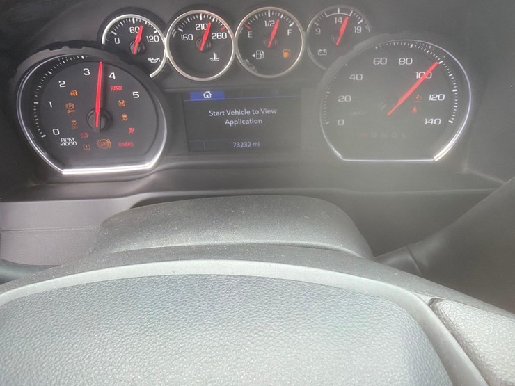 2021-chevrolet-2500hd-image-52