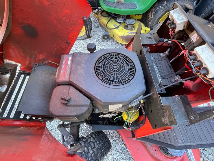 #6937-•-simplicity-riding-lawn-mower-image-11