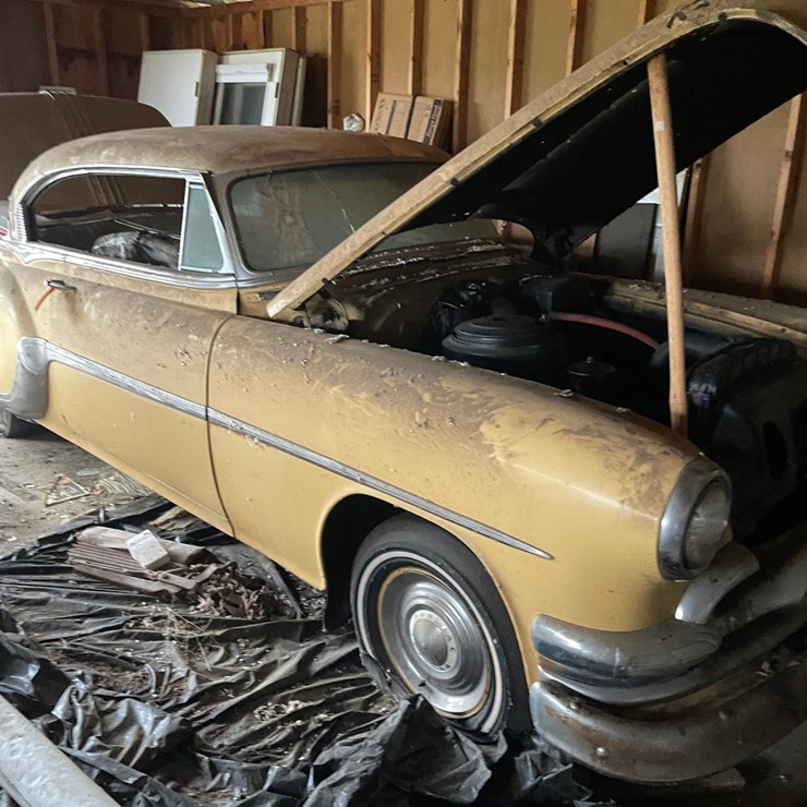 #7080 • 1954 Pontiac Star Chief Catalina Style *Must be Trailered* (Has MN Title)