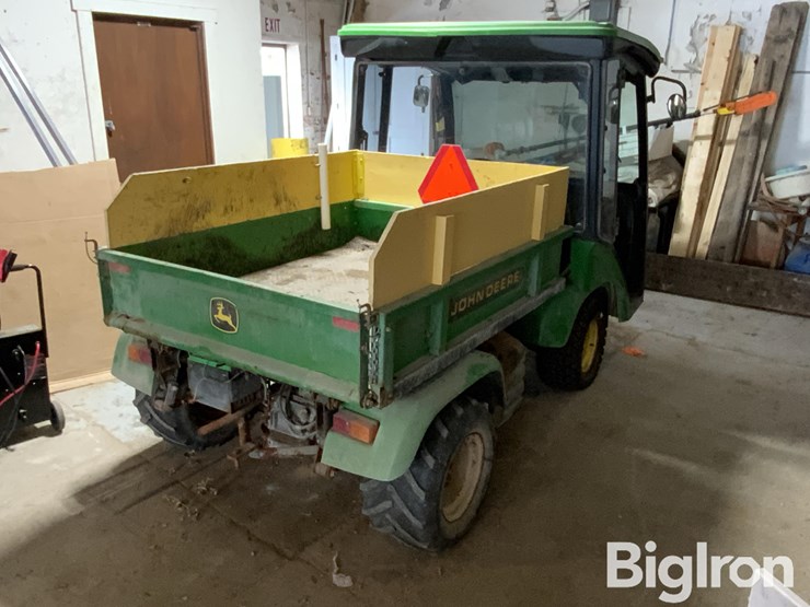2000-john-deere-2030-image-5