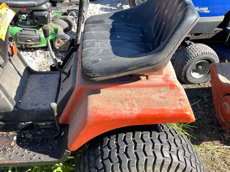 #6956-•-simplicity-riding-lawn-mower-image-26