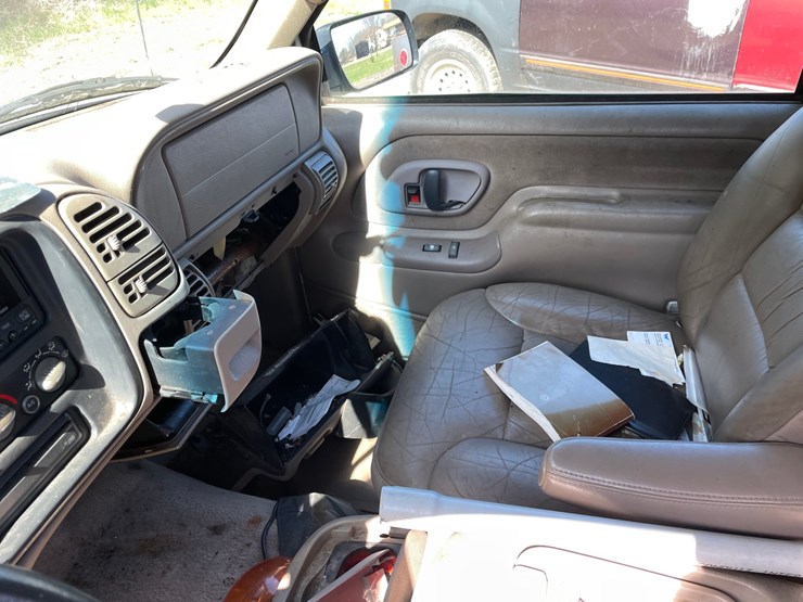 1999-gmc-yukon-image-22