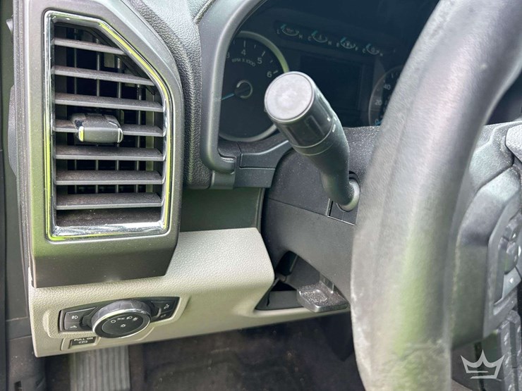 2017-ford-f150-image-23