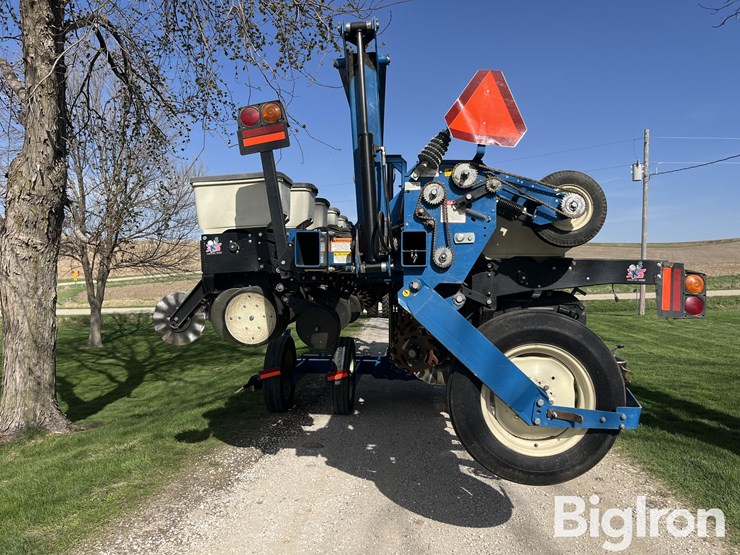 2006-kinze-3600-image-6