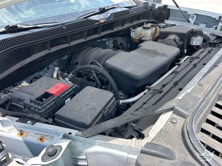 2022-chevrolet-silverado-1500-image-9